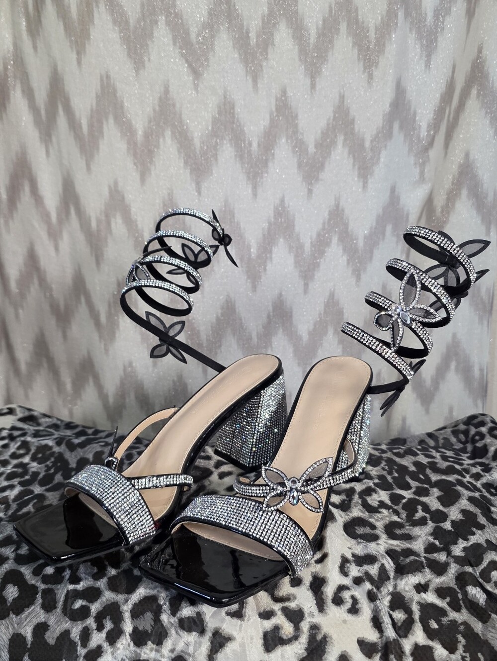 Wild Diva Adams-07 Butterfly Rhinestone Spiral Wrap Heels Black Size 10